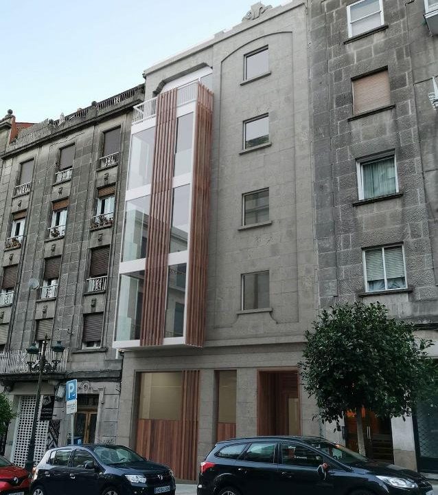 Promoción Edificio en Vázquez Varela 3 -Vigo, obra nueva en A Divina Pastora (Revista)