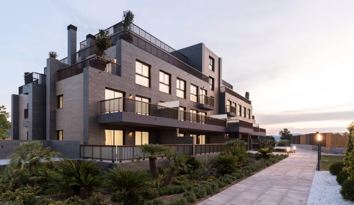 Promoción Las Lomas de Denia, obra nueva en Denia (Revista)