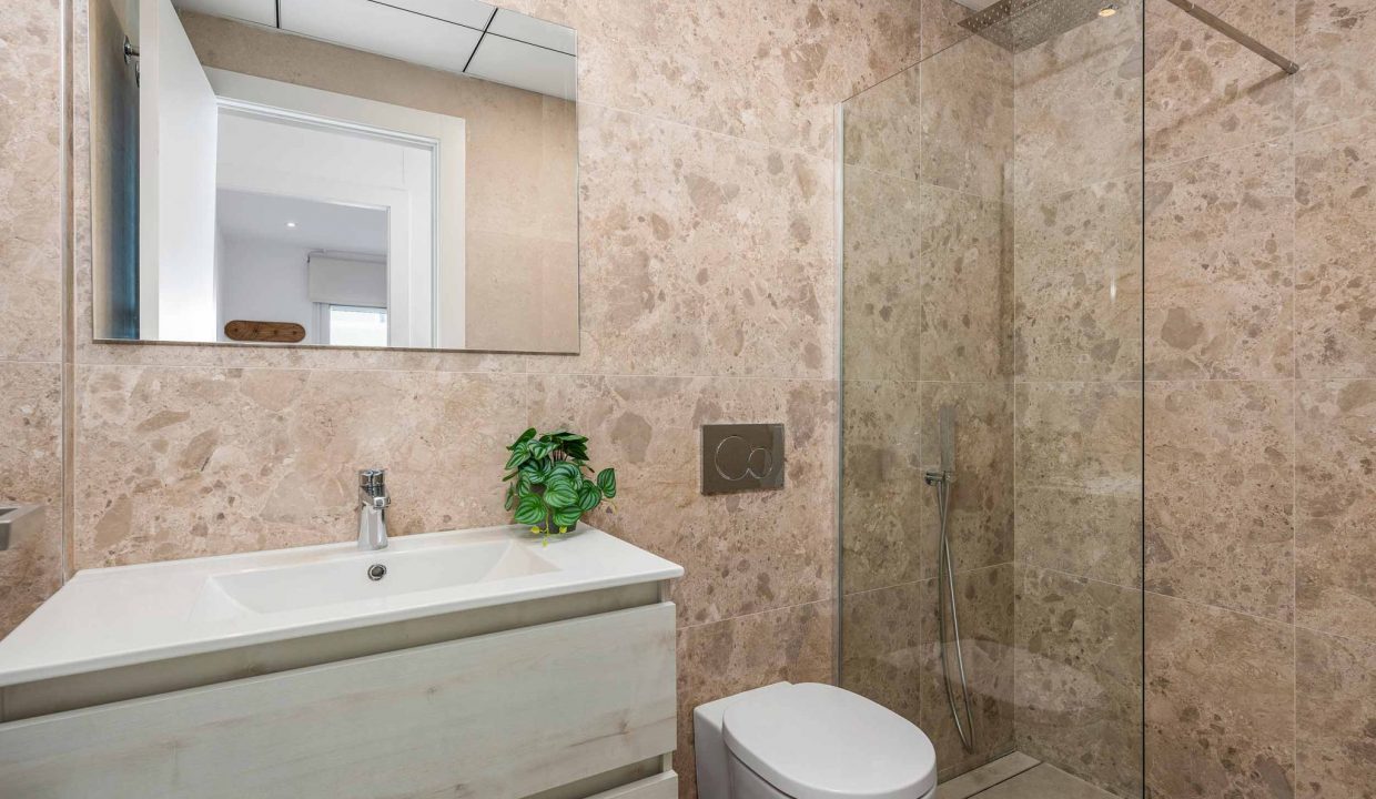 Promoción RESIDENSIAL SANTORINI VILLAS, obra nueva en Dolores (Revista)