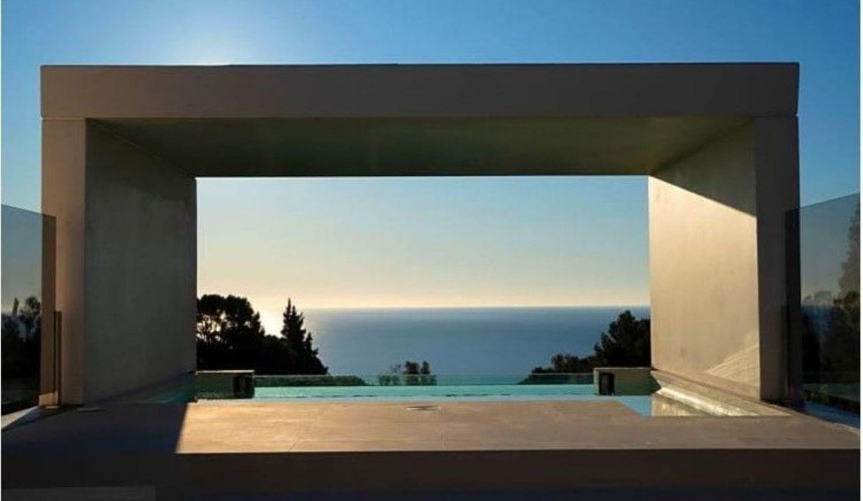Promoción Santa Mónica Villa, obra nueva en Benalmádena (Revista)