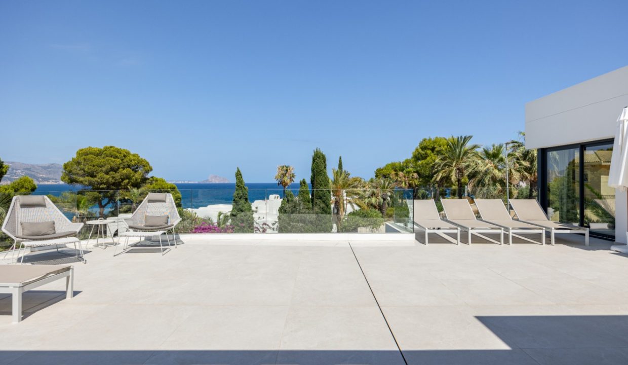 Promoción Impresionante villa en un entorno idílico, obra nueva en l'Albir (Revista)