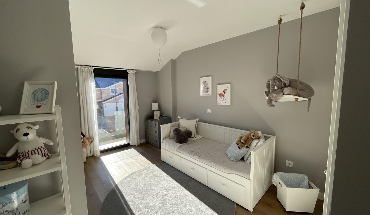 Promoción Villas del Mirabal 3, obra nueva en Boadilla del Monte (Revista)