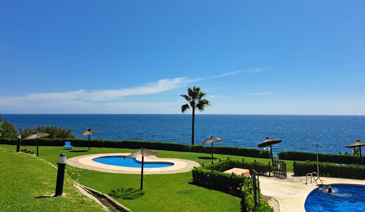 Promoción Bermuda Beach 510232, obra nueva en Estepona (Revista)