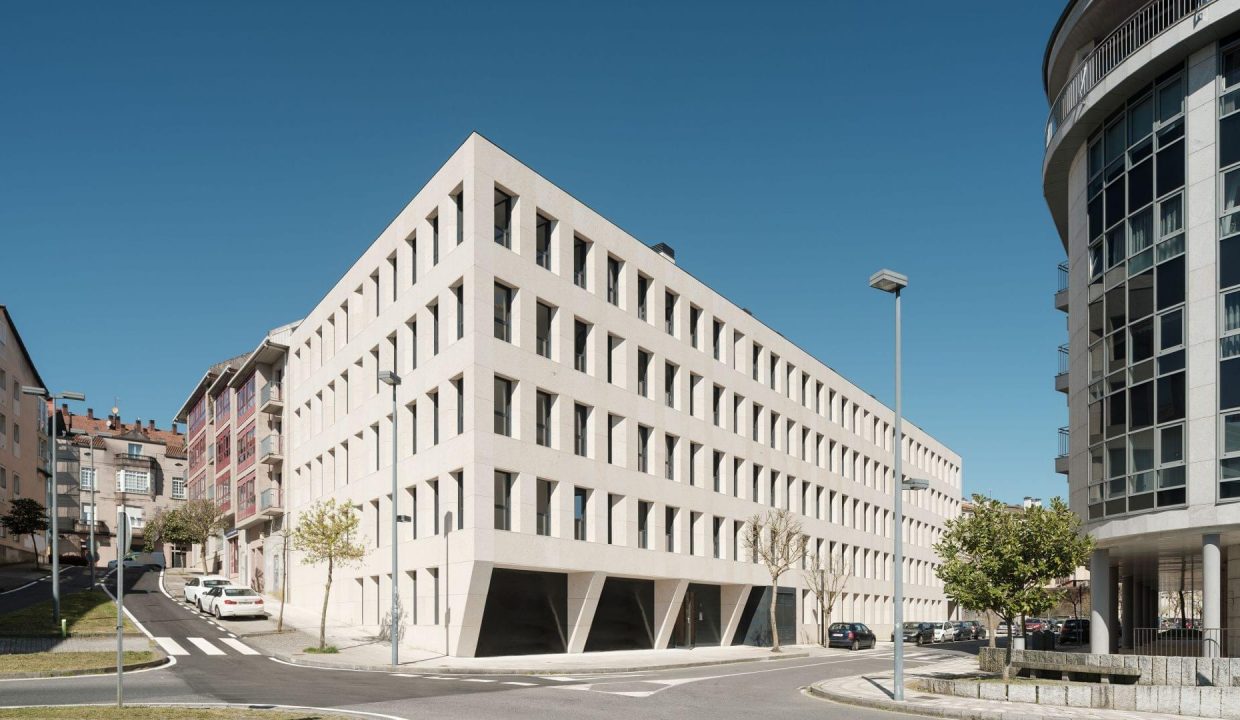 Promoción Cornes, obra nueva en Santiago de Compostela (Revista)