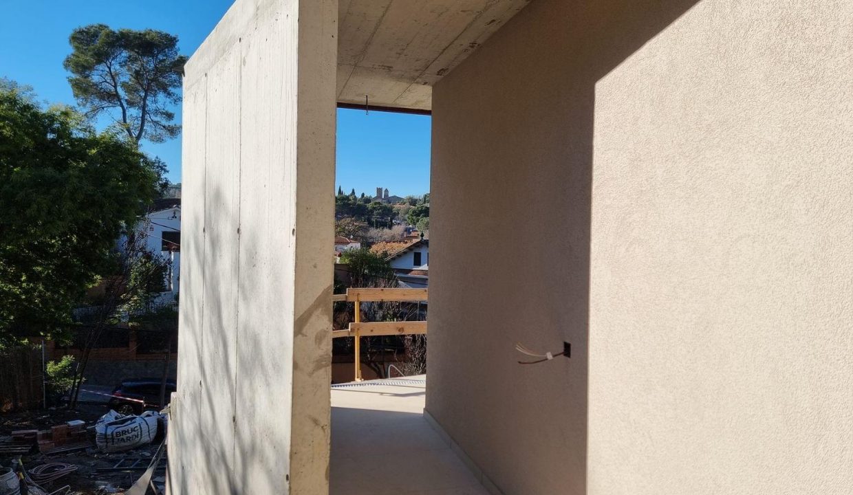 Promoción Enric Lanfranco 5, obra nueva en Sant Cugat del Vallès (Revista)