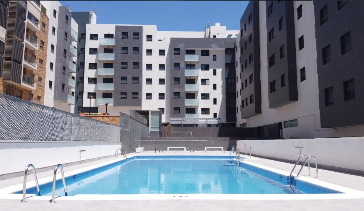 Promoción Selecta Extremadura Cáceres, obra nueva en Cáceres (Revista)