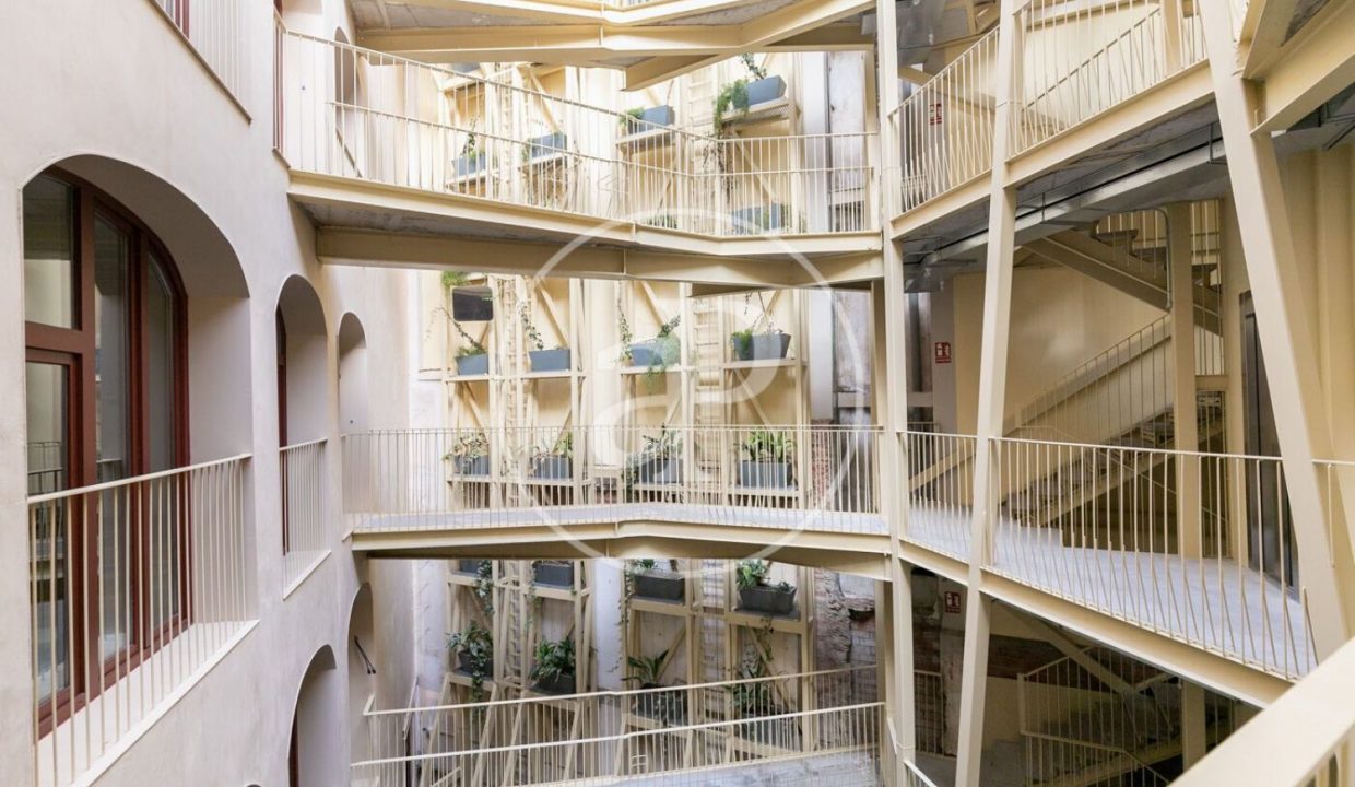 Promoción Urgell, obra nueva en Barcelona (Revista)