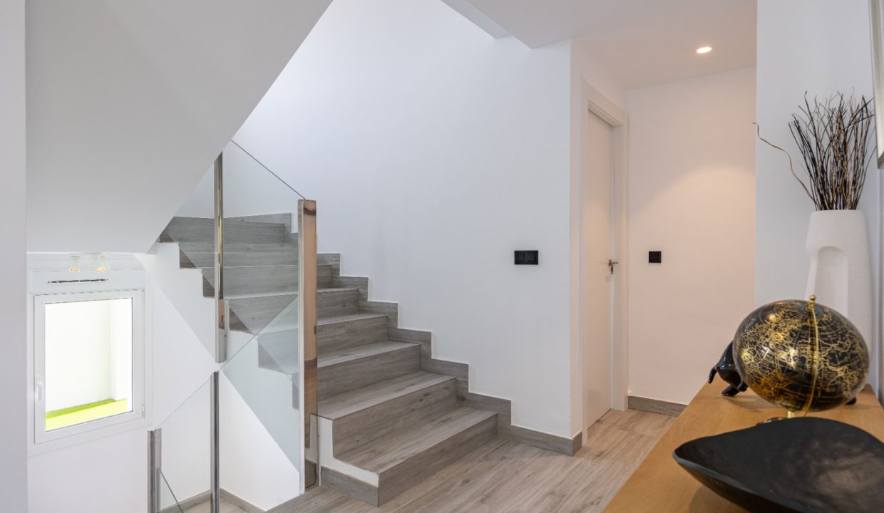 Promoción Hermosa villa moderna, obra nueva en Altea (Revista)