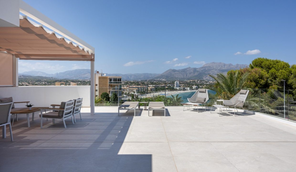 Promoción Impresionante villa en un entorno idílico, obra nueva en l'Albir (Revista)