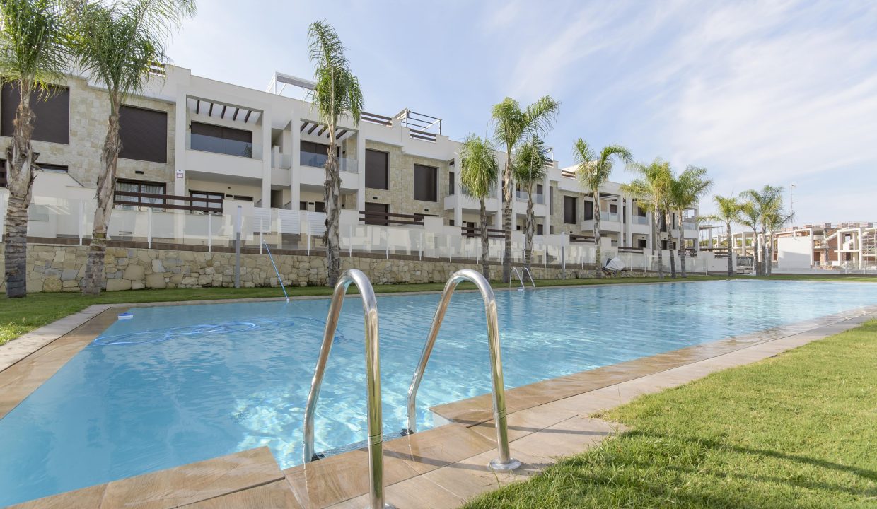 Promoción Balcones de Vivi, obra nueva en Torrevieja (Revista)