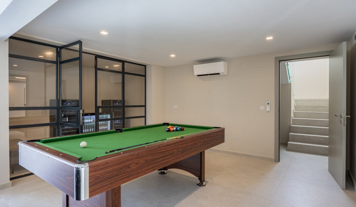 Promoción Impresionante villa en un entorno idílico, obra nueva en l'Albir (Revista)