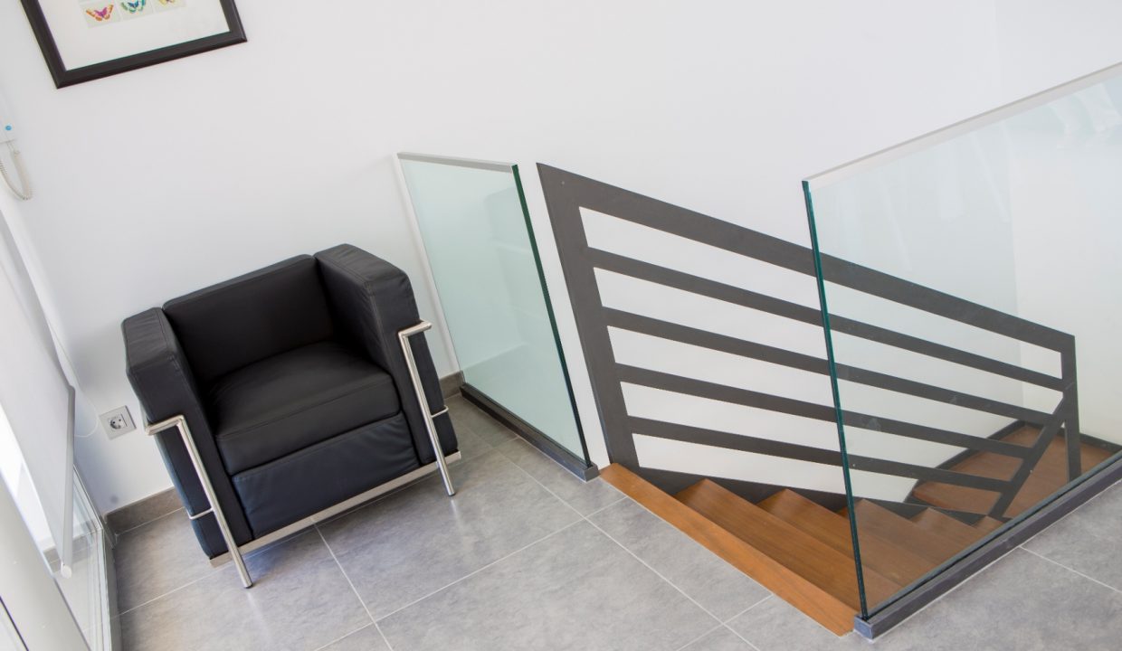 Promoción Moderna villa con elegancia contemporánea, obra nueva en l'Albir (Revista)