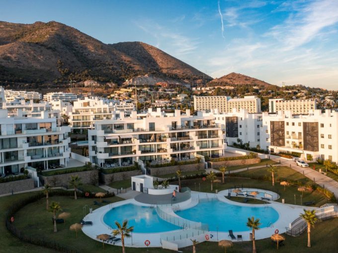 Promoción Higueron West, obra nueva en Fuengirola (Revista)