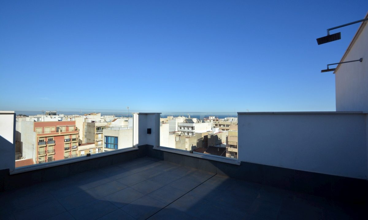 Promoción Edificio Roqueta, obra nueva en Guardamar del Segura (Revista)