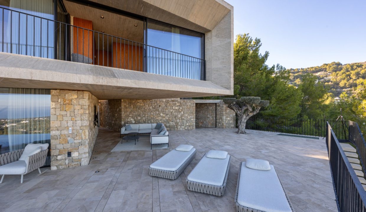 Promoción Villa en los serenos bosques de Benissa, obra nueva en Benisa (Revista)