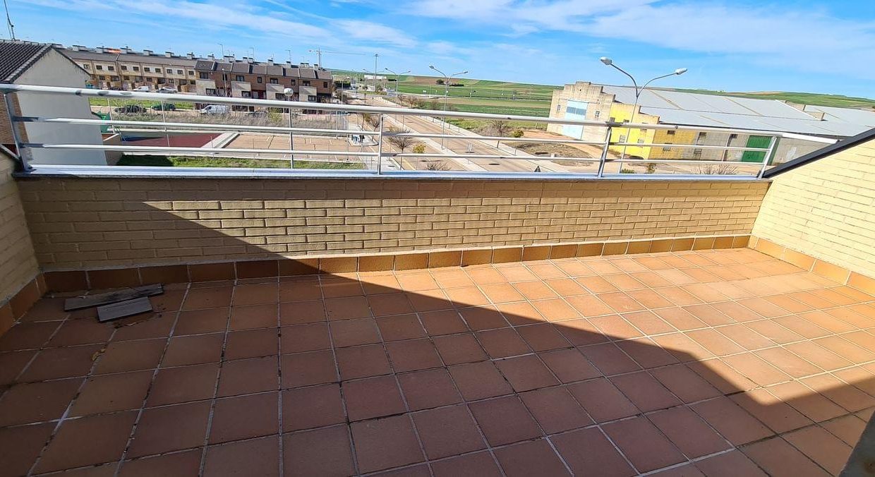 Promoción Residencial Valencia, obra nueva en Villares de la Reina (Revista)