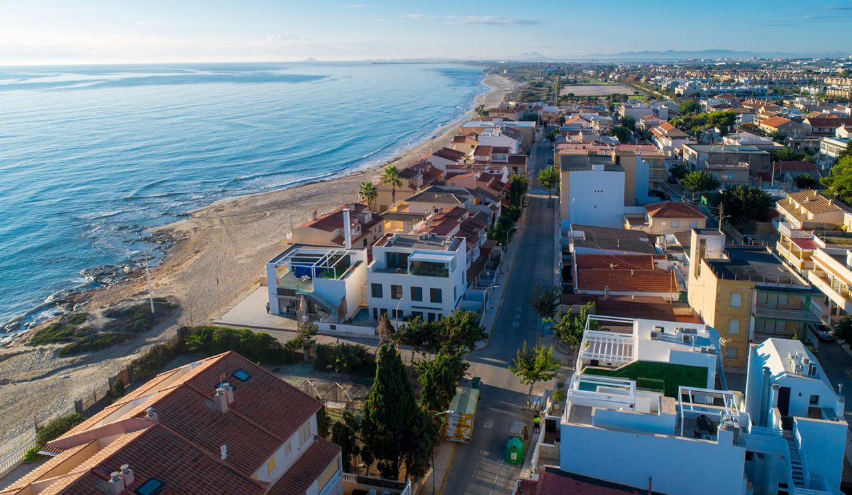 Promoción BELLA SALINA DUPLEX, obra nueva en Alicante (Revista)