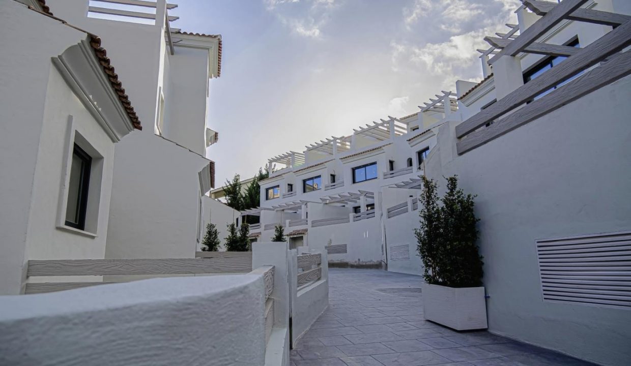 Promoción Agra Residencial, obra nueva en Estepona (Revista)