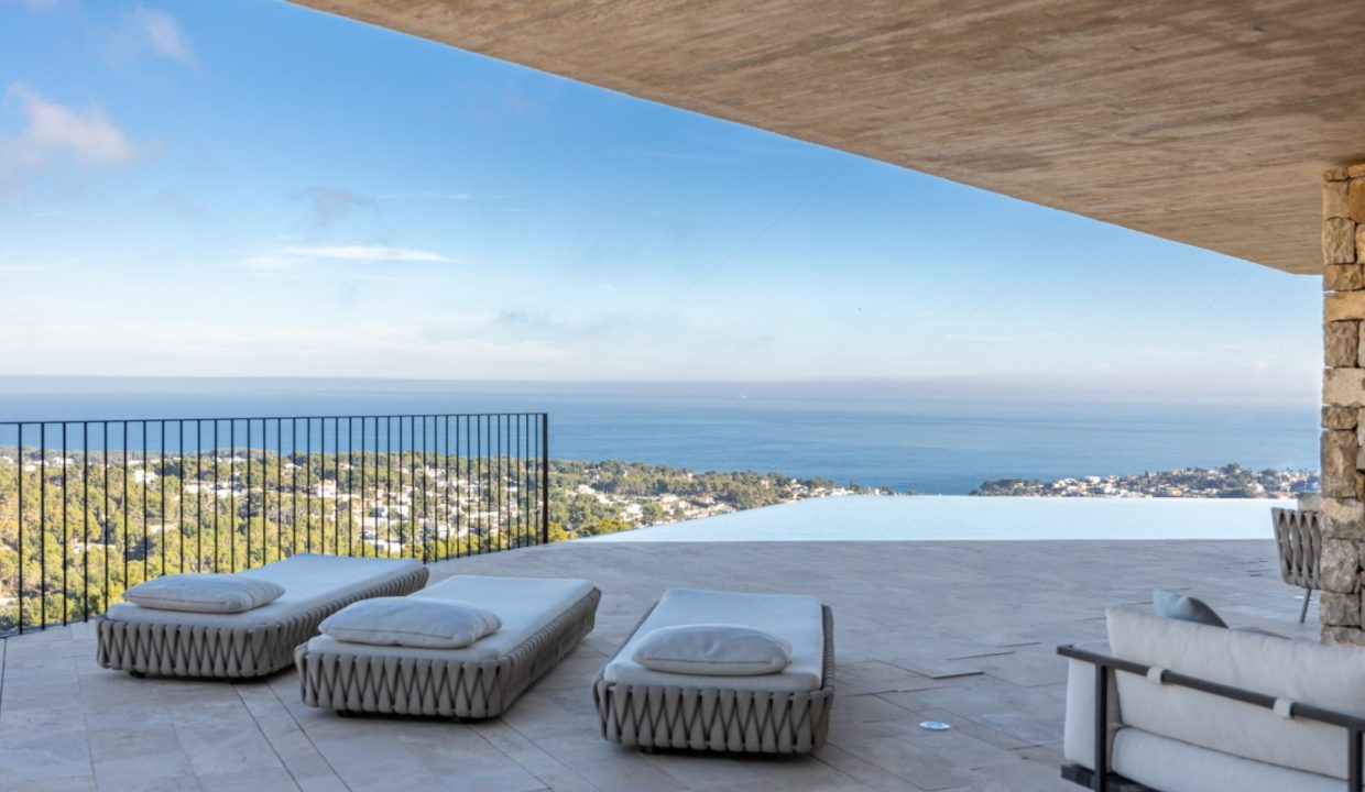 Promoción Villa en los serenos bosques de Benissa, obra nueva en Benisa (Revista)