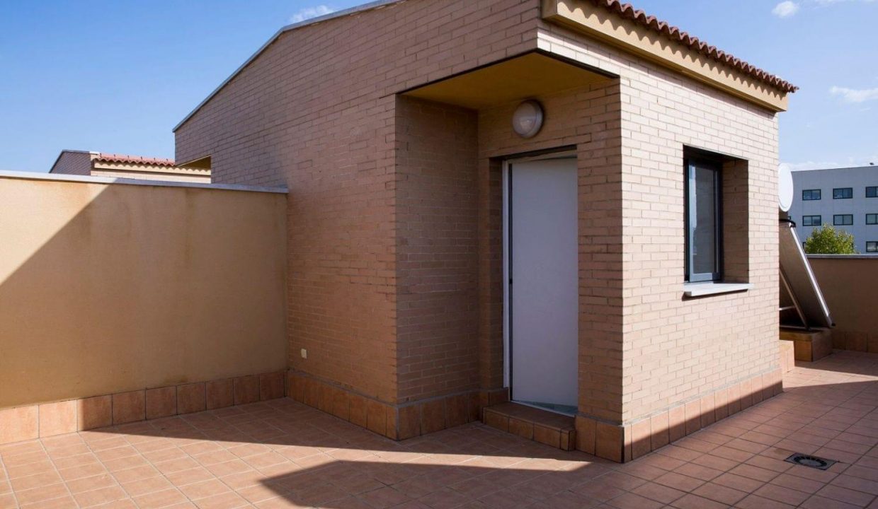 Promoción Jardines De Mitreo 5ª Fase, obra nueva en Mérida (Revista)