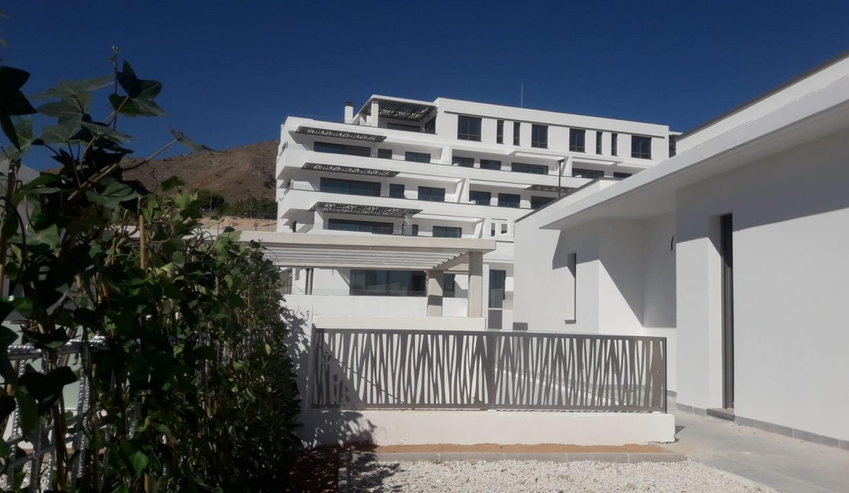 Promoción Seascape Resort, obra nueva en Finestrat (Revista)