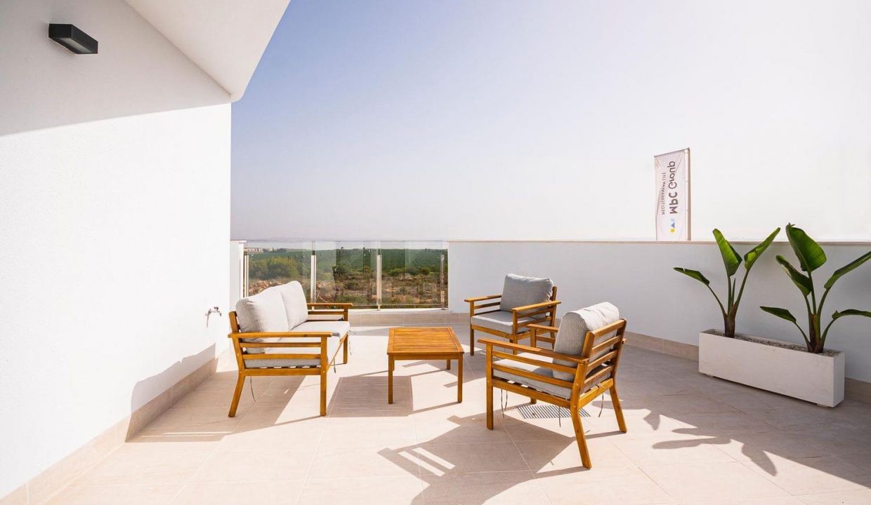 Promoción Nature Views, obra nueva en Los Balcones (Revista)