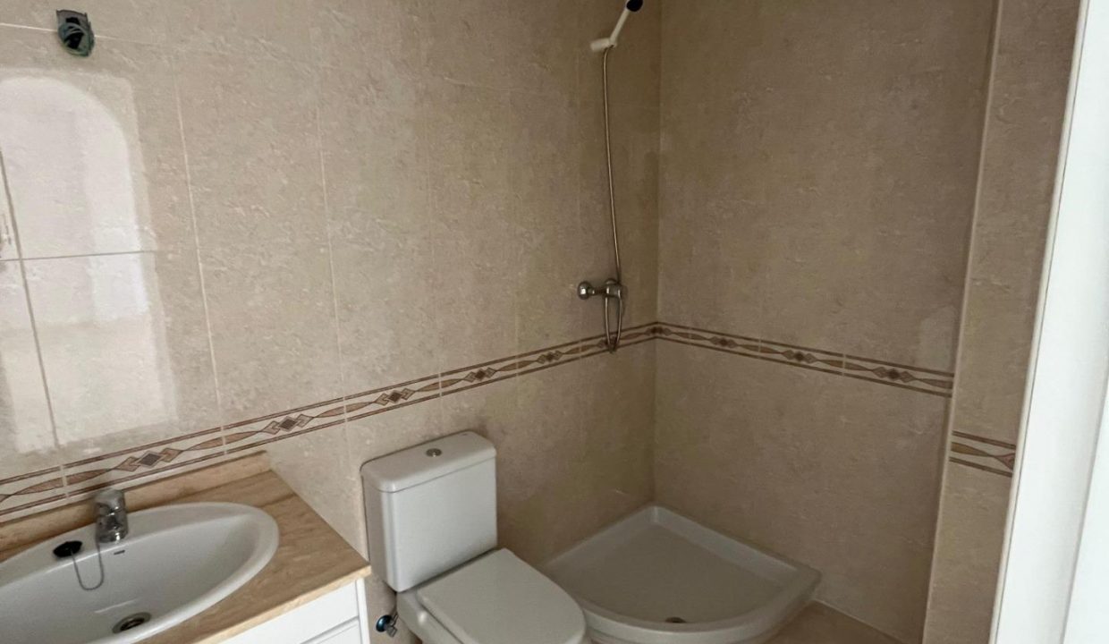 Продажа готовых апартаментов с ключом в Ломас-де-Кампоамор, Ориуэла Коста