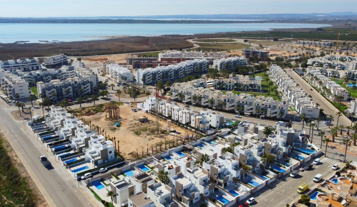 НОВЫЙ ЖИЛОЙ КОМПЛЕКС В ЭЛЬ-РАСО, ГУАРДАМАР-ДЕЛЬ-СЕГУРА