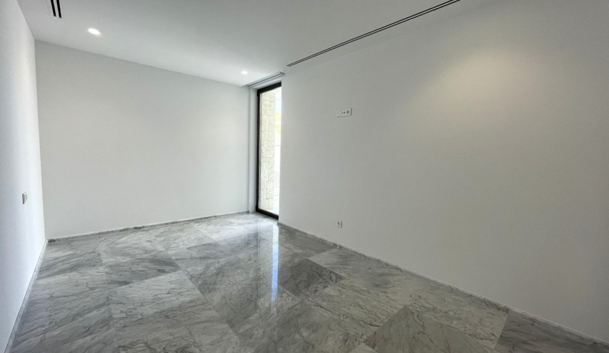 Promoción Villa en la prestigiosa zona de Mascarat, obra nueva en Altea (Revista)