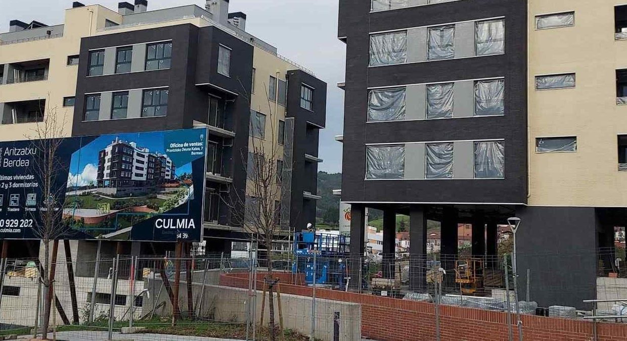 Promoción Aritzatxu Berdea, obra nueva en Bermeo (Revista)