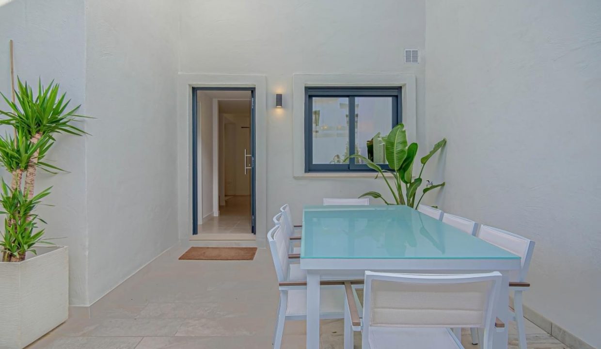Promoción Agra Residencial, obra nueva en Estepona (Revista)