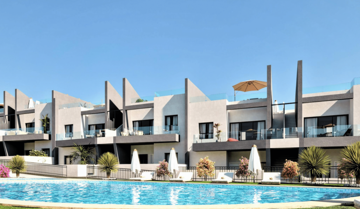 Promoción Saoco II, obra nueva en San Miguel de Salinas (Revista)