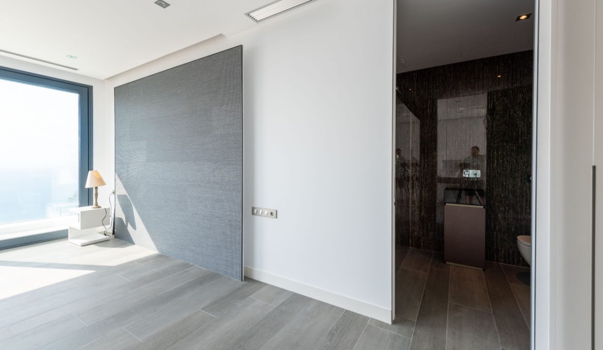 Promoción Villa con un oasis de tranquilidad, obra nueva en Benitachell (Revista)