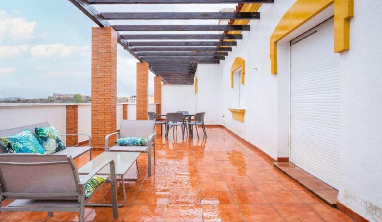 Promoción FLOR DE ALMENDRO, obra nueva en Guaro (Revista)