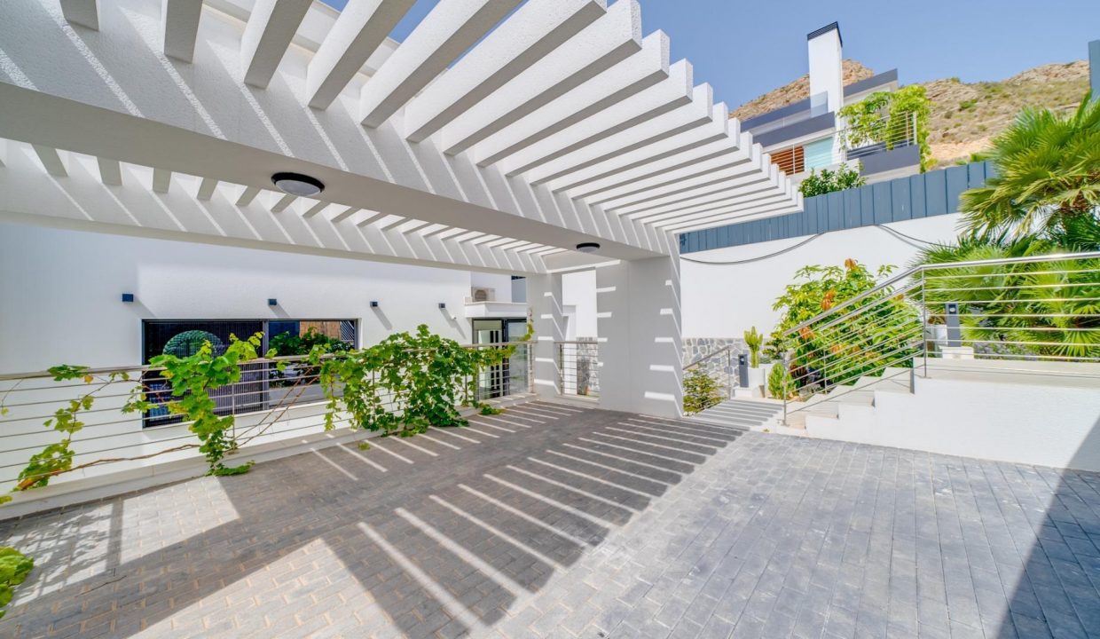 Promoción Villas Roma, obra nueva en Finestrat (Revista)