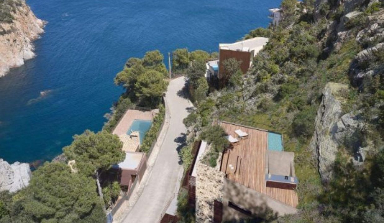 Promoción Begur, obra nueva en Begur (Revista)