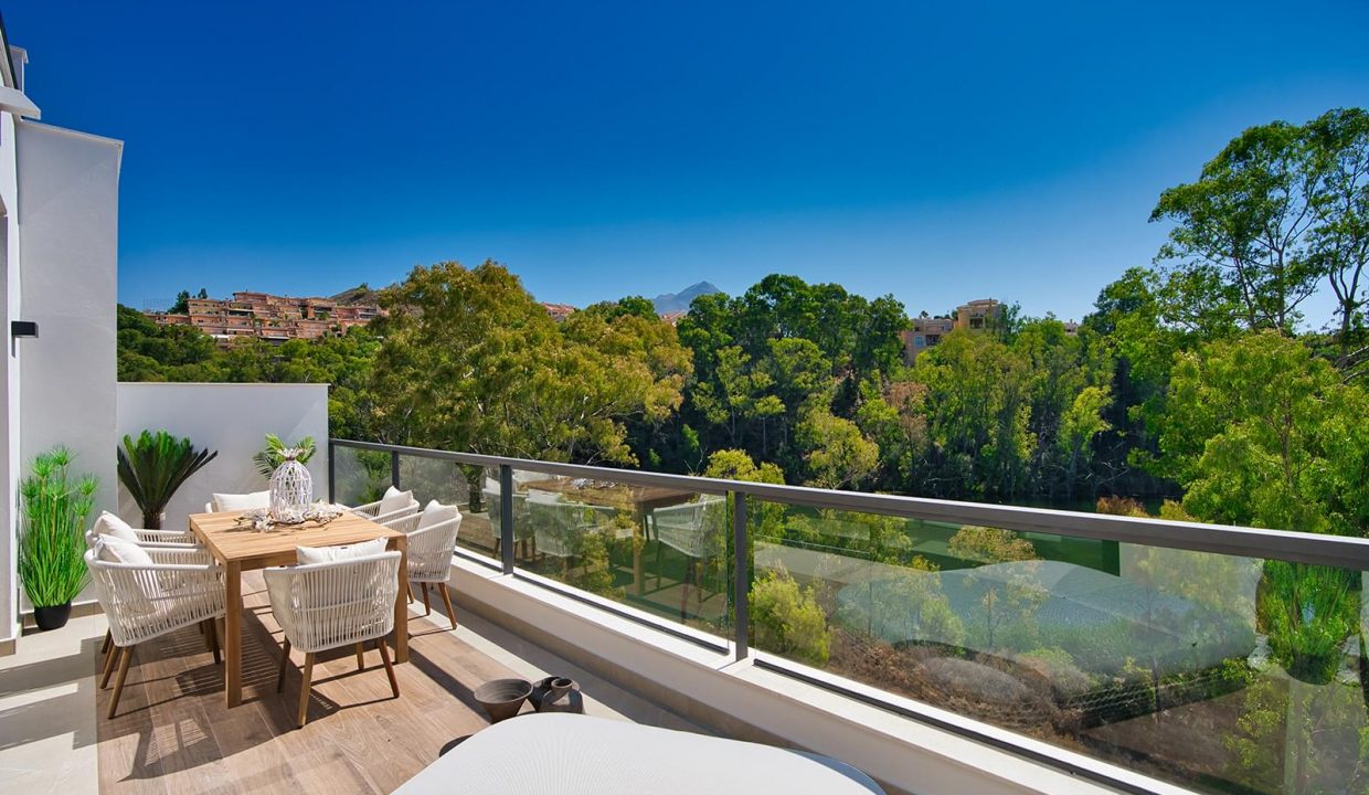 Promoción Marbella Lake, obra nueva en Marbella (Revista)