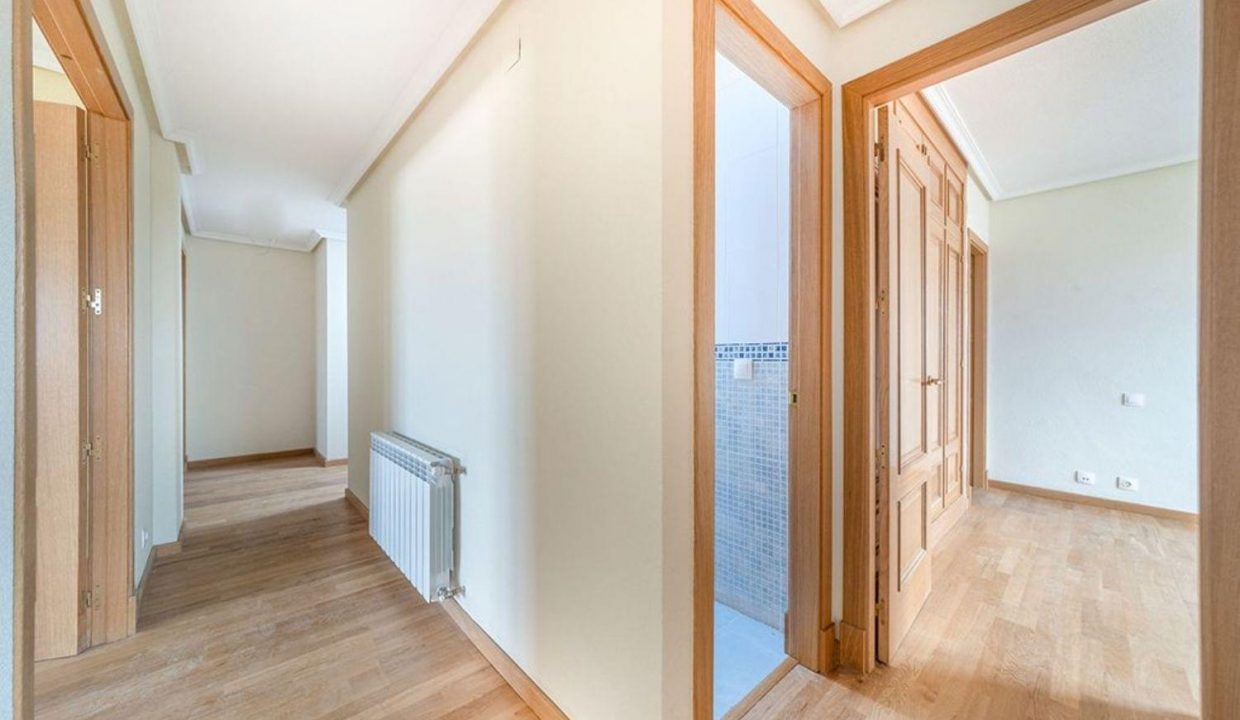 Promoción Urbanización Las Palmeras, obra nueva en Seseña (Revista)