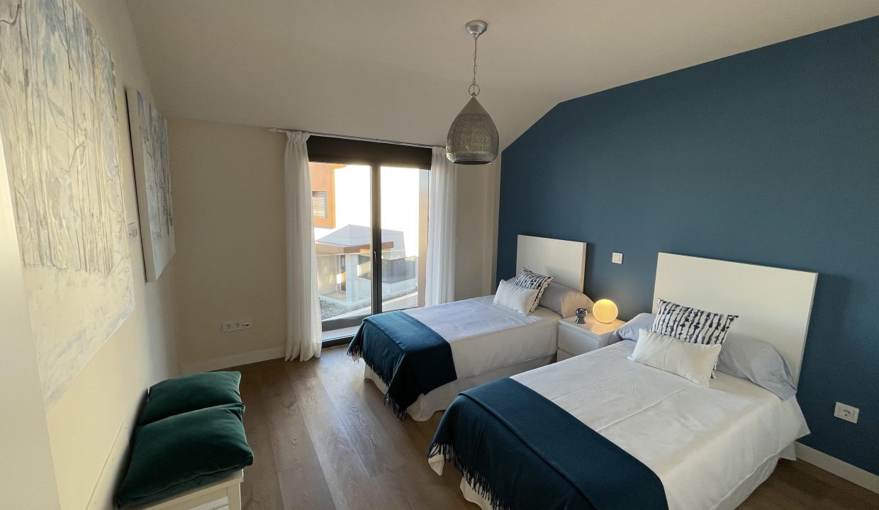 Promoción Villas del Mirabal 3, obra nueva en Boadilla del Monte (Revista)