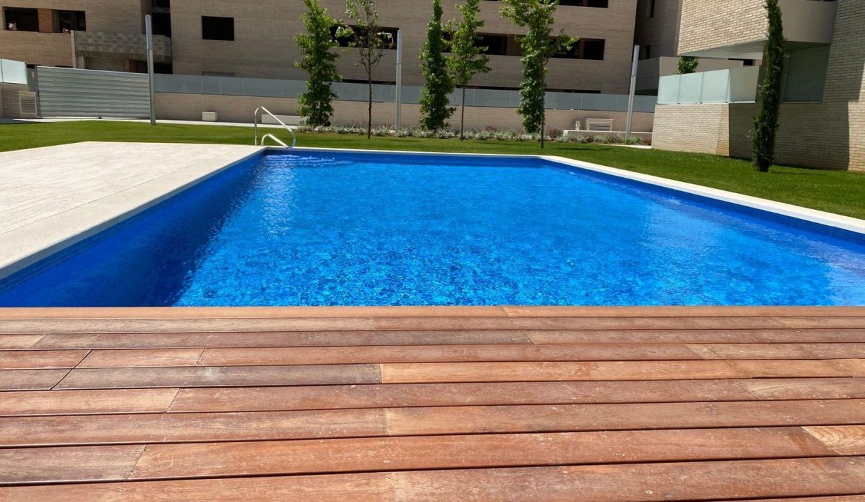 Promoción Ciutat Jardí, obra nueva en Salt (Revista)
