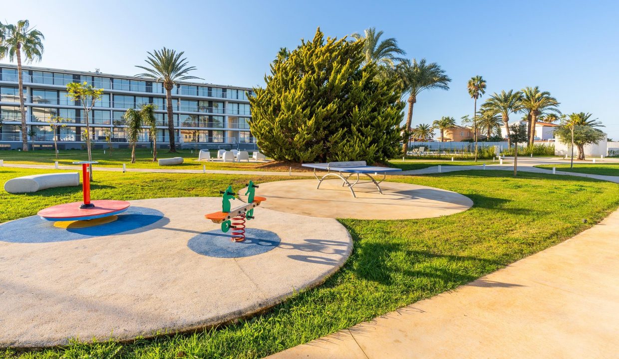 Promoción Denia Beach, obra nueva en Denia (Revista)