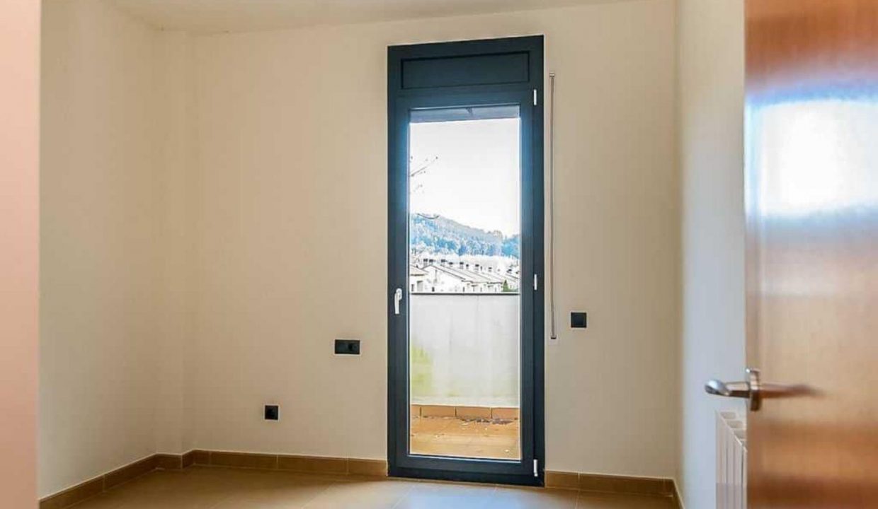 Promoción Can Pons, obra nueva en Arbúcies (Revista)