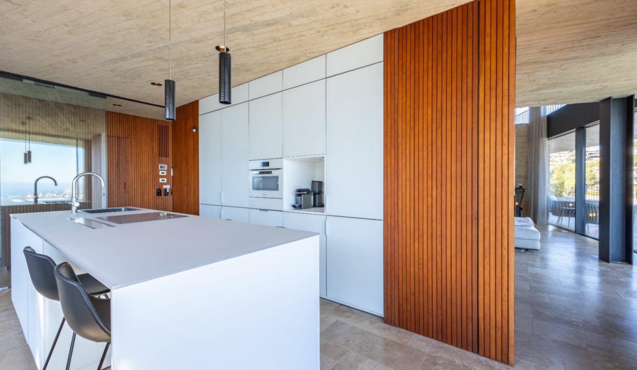 Promoción Villa en los serenos bosques de Benissa, obra nueva en Benisa (Revista)