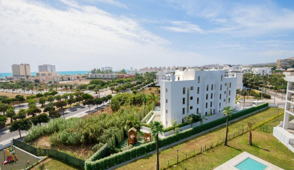 Promoción Edipsa Azahar, obra nueva en Torremolinos (Revista)