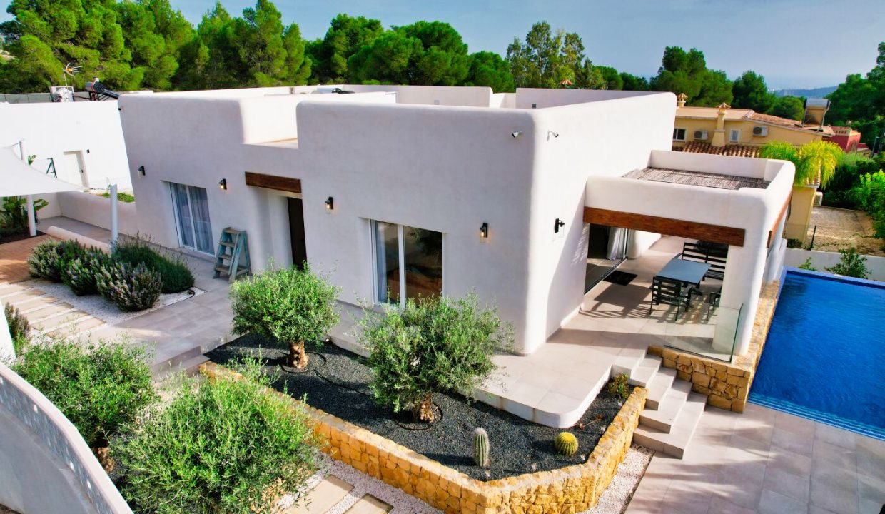 Promoción Maravilloso chalet de estilo ibicenco, obra nueva en Altea (Revista)