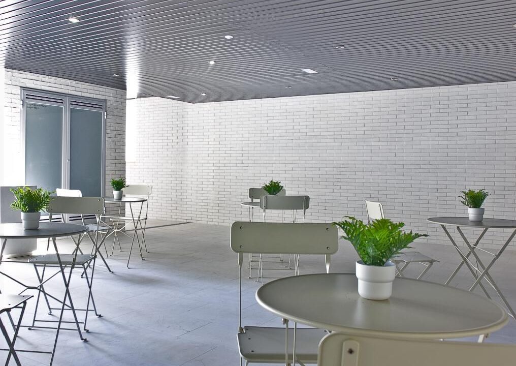 Promoción Clara del Rey 26, obra nueva en Madrid (Revista)