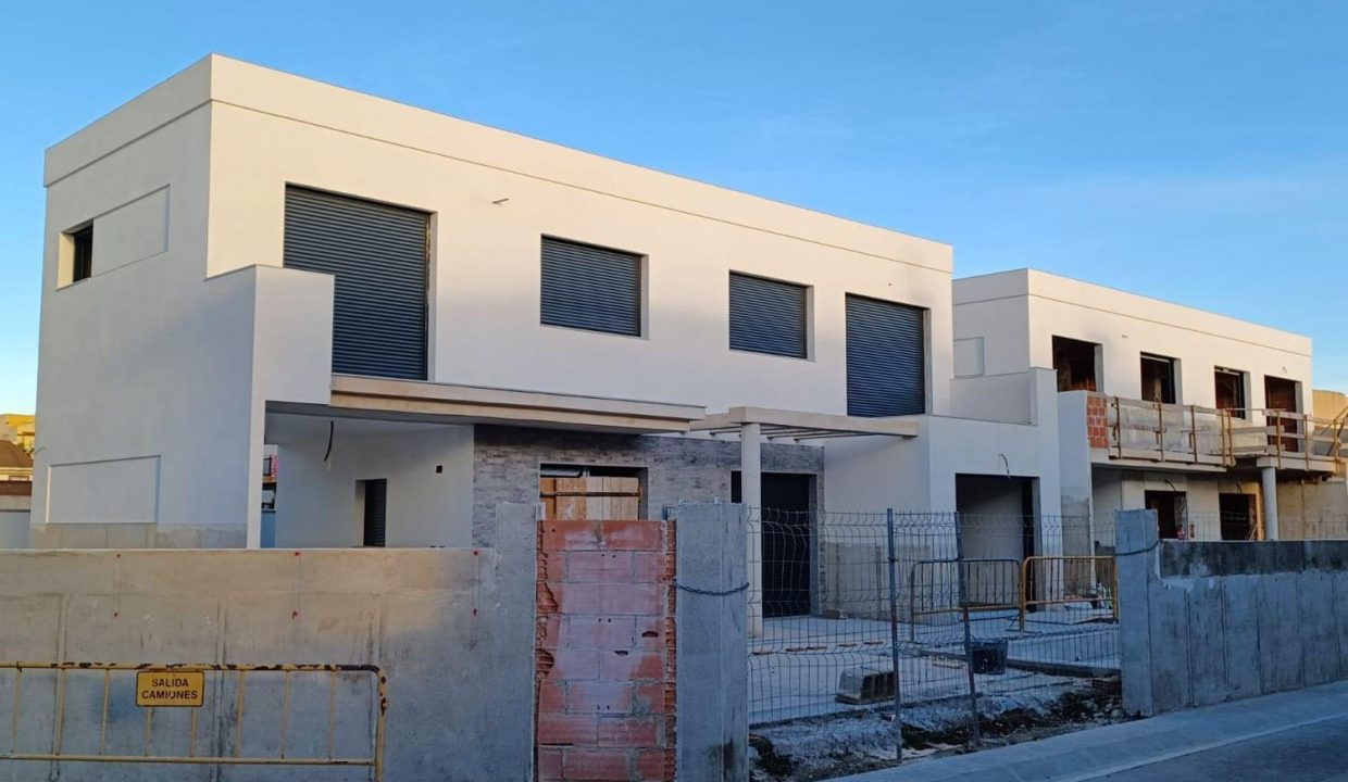 Promoción Chalets Santaella 19, obra nueva en Vinaroz (Revista)