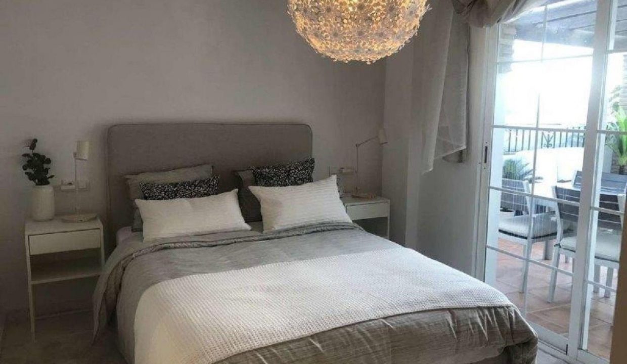 Promoción JARDINES DE ADNANIA- MARINA DEL ESTE-ALMUÑECAR, obra nueva en La Herradura (Revista)