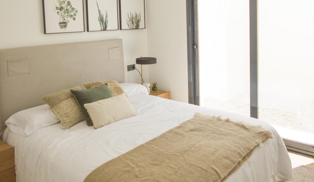 Promoción Villas Maestras, obra nueva en Rojales (Revista)