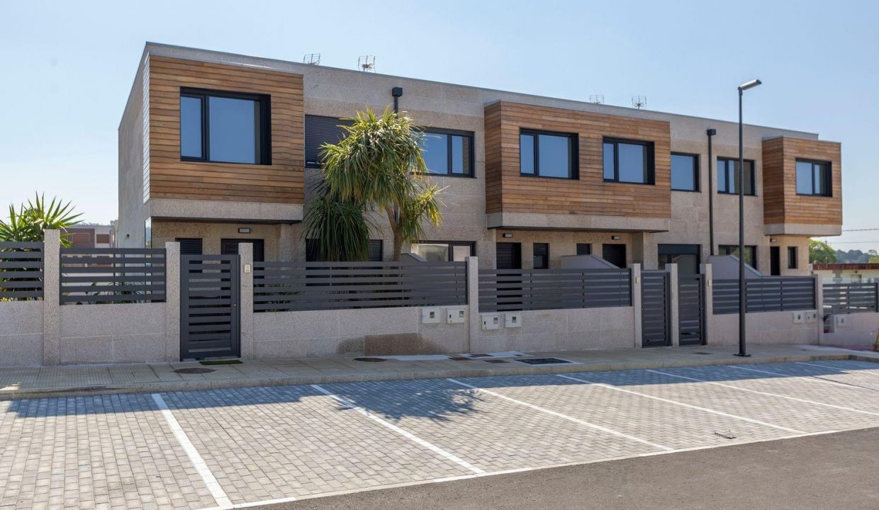 Promoción Urbanización La Ermita A Lanzada, obra nueva en Maior (Revista)